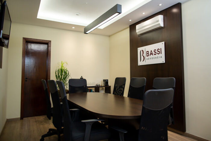 Bassi_Adv_01
